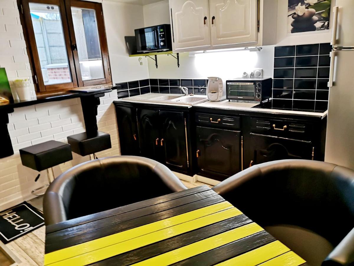 Domaine Des Deux A Apartman Margny-sur-Matz Kültér fotó
